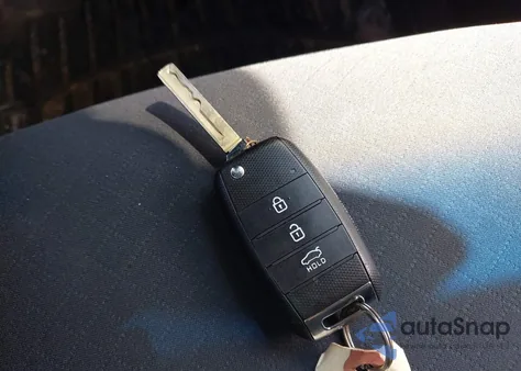 2016 Kia Sorento 3.3L Lx from USA, damaged, VIN 5XYPGDA58GG110410